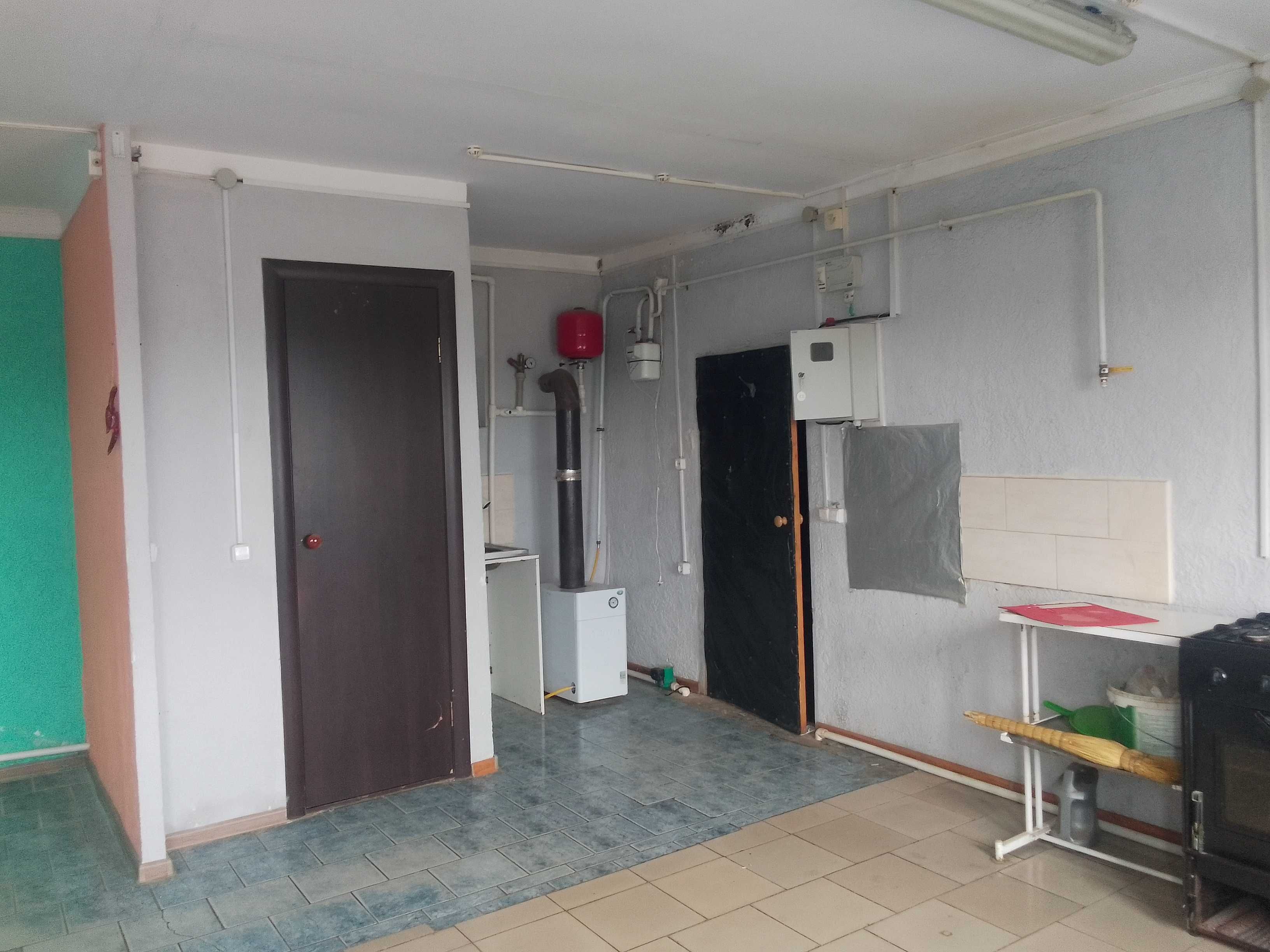 Продаются магазин пос.Круглоозëрное