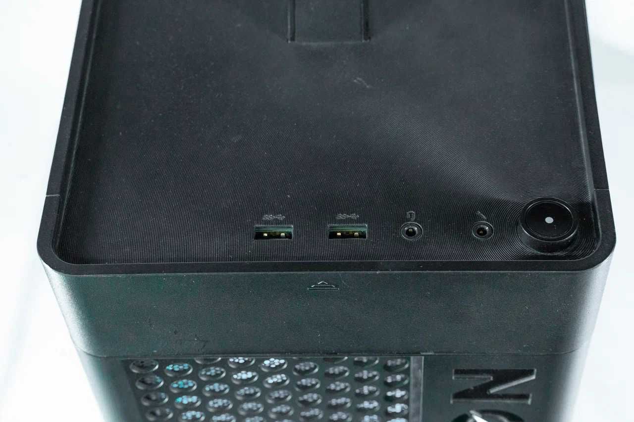 Игровой компьютер Lenovo Legion 8400/12GB/480GB SSD/GTX1070 8GB/WF/W10