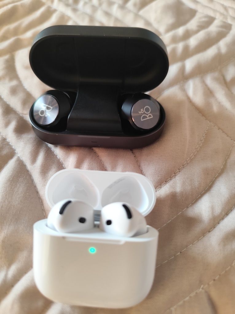 Bang & Olufsen Beoplay E8 Sport и airpods 4