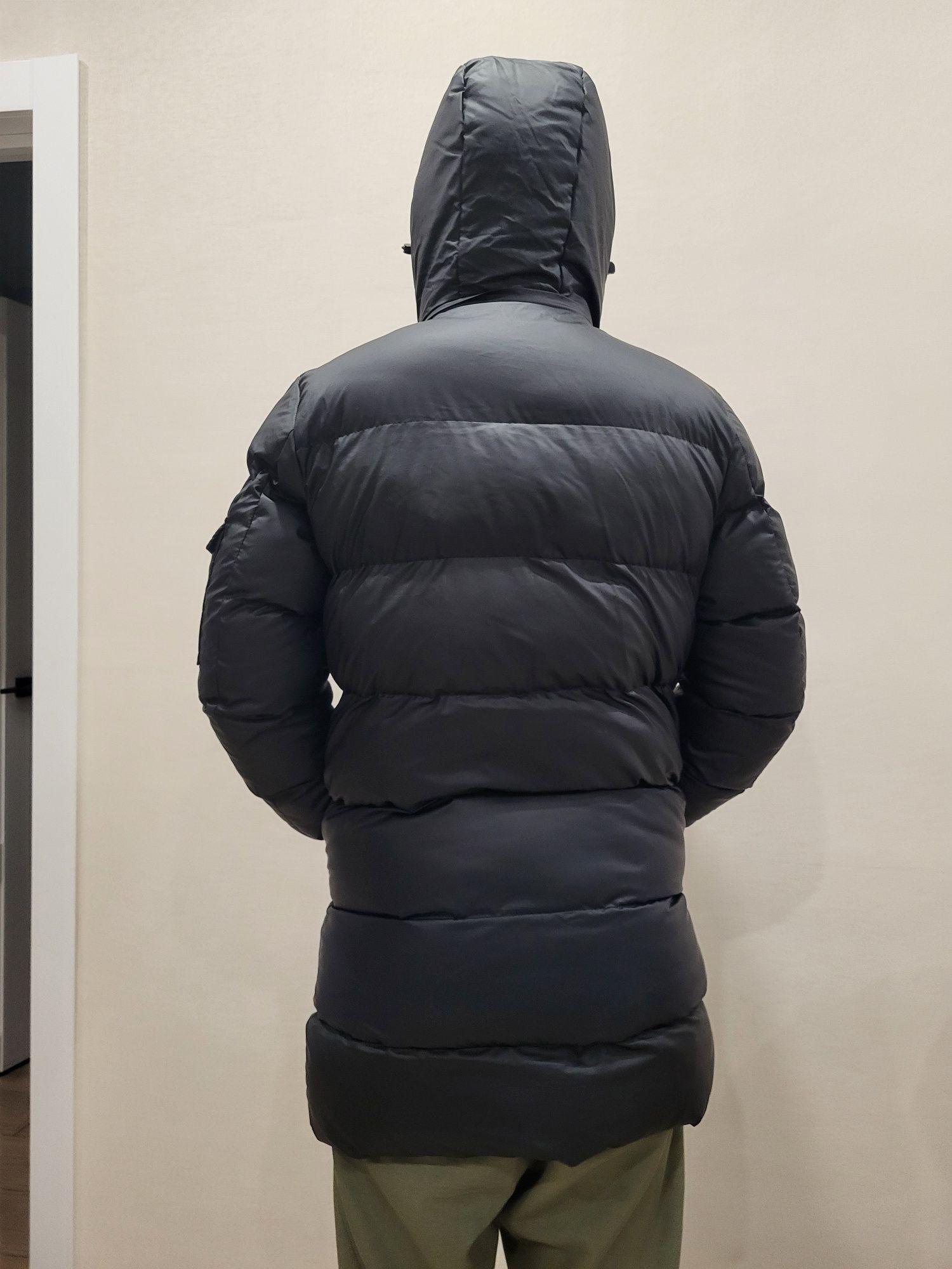 Продам зимнюю куртку