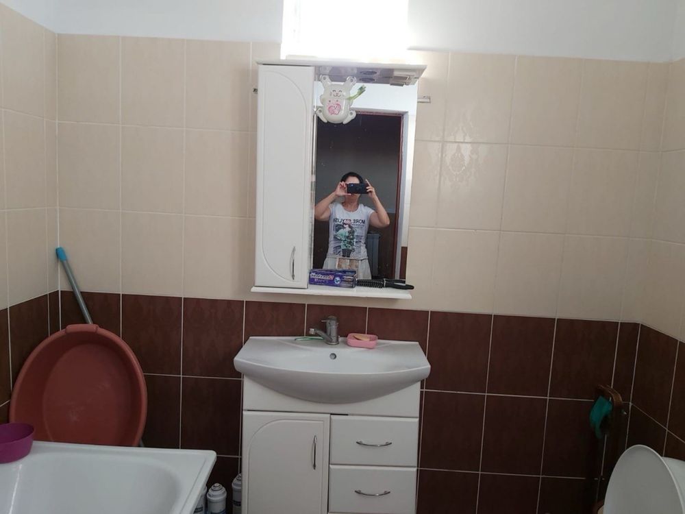 продается 2 этажный дом