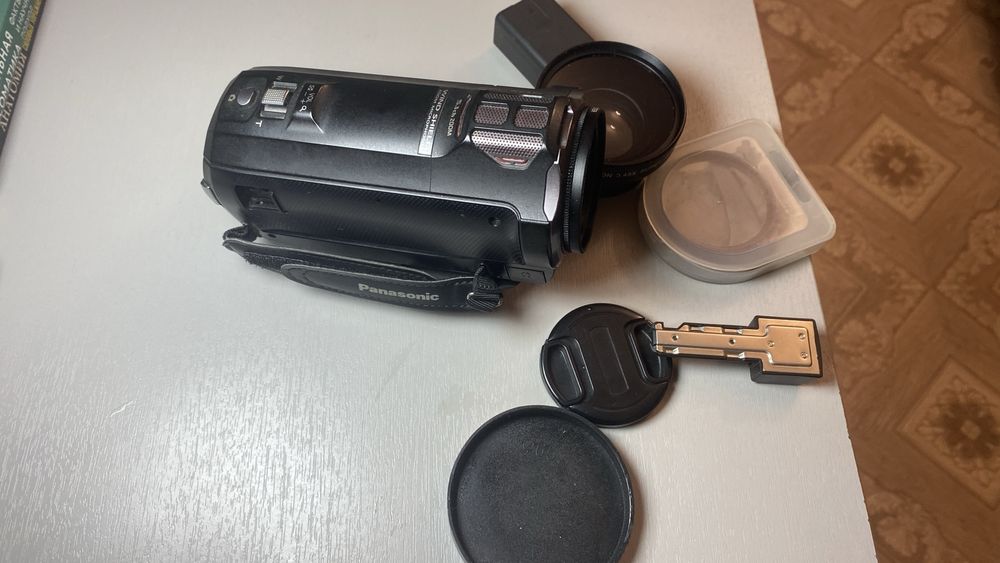 Видеокамера Panasonic hc - 760v