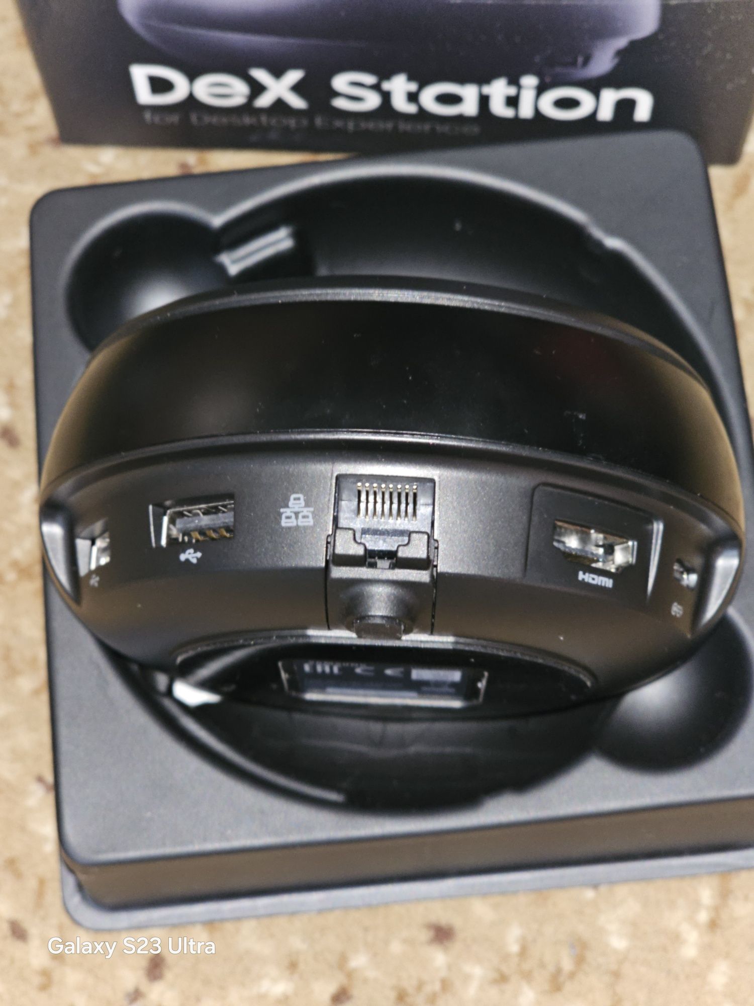 Док-станция Samsung DeX Station