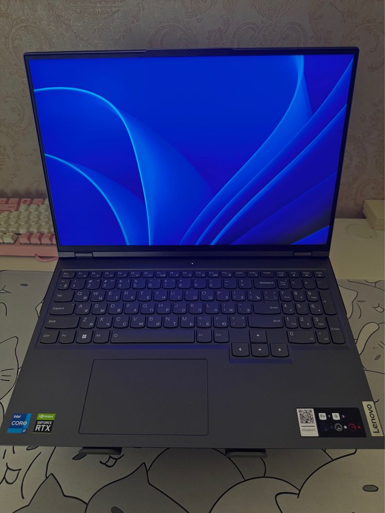 Lenovo Legion 5 Pro 16" / i7-12700H / RTX 3060 / 16GB RAM / SSD 512GB
