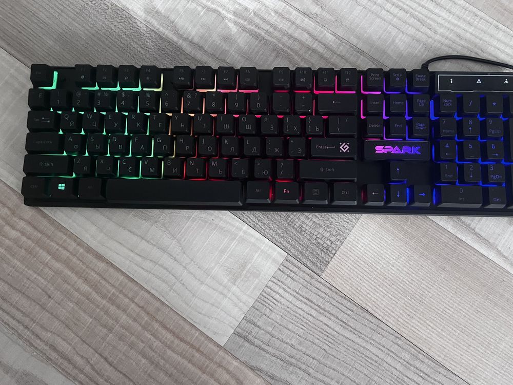 Продам клавиатуру SHARK