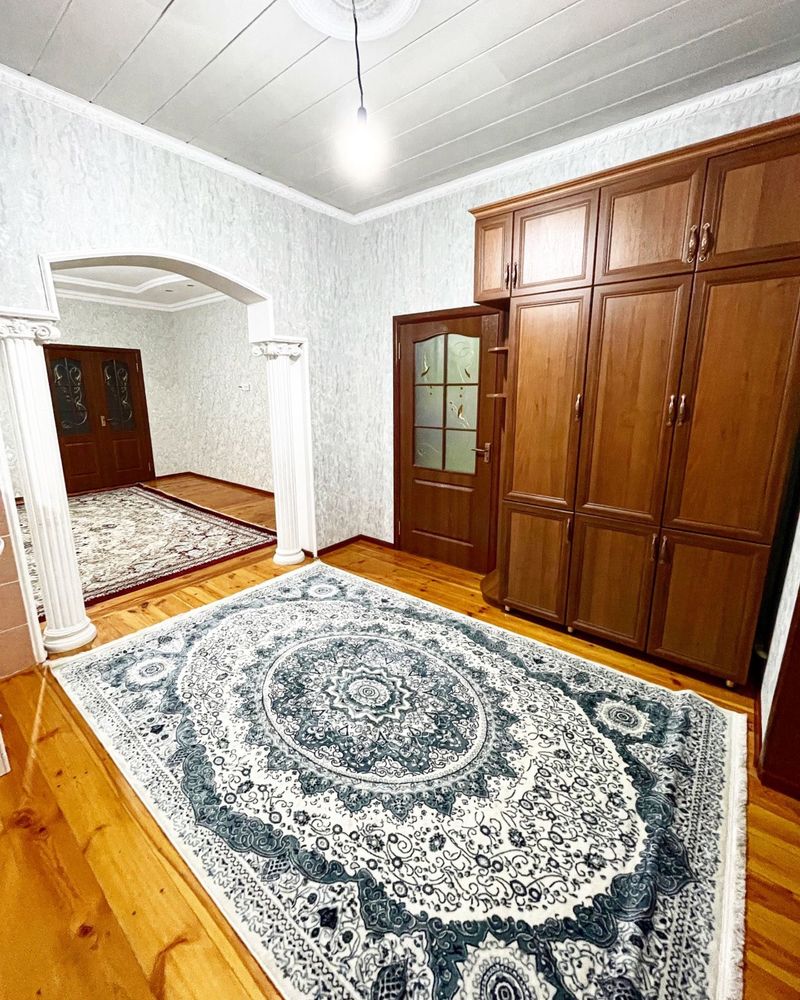 Продам или обменяю большой дом с времянкой и гаражом!