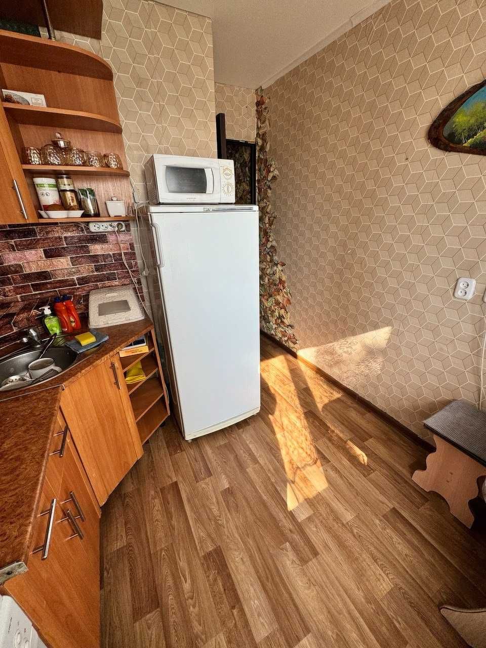 Продаётся 1 ком квартира, ул. 50 Лет Октября 128, 5,3 мил!