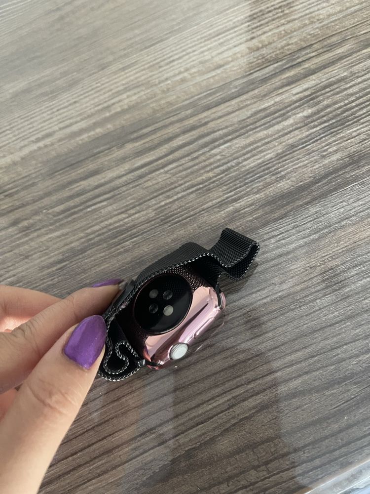 Продам Apple watch 3