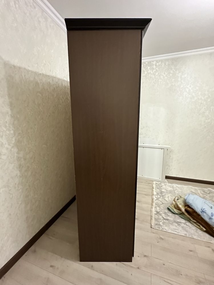 Продаю 1 шифонер
