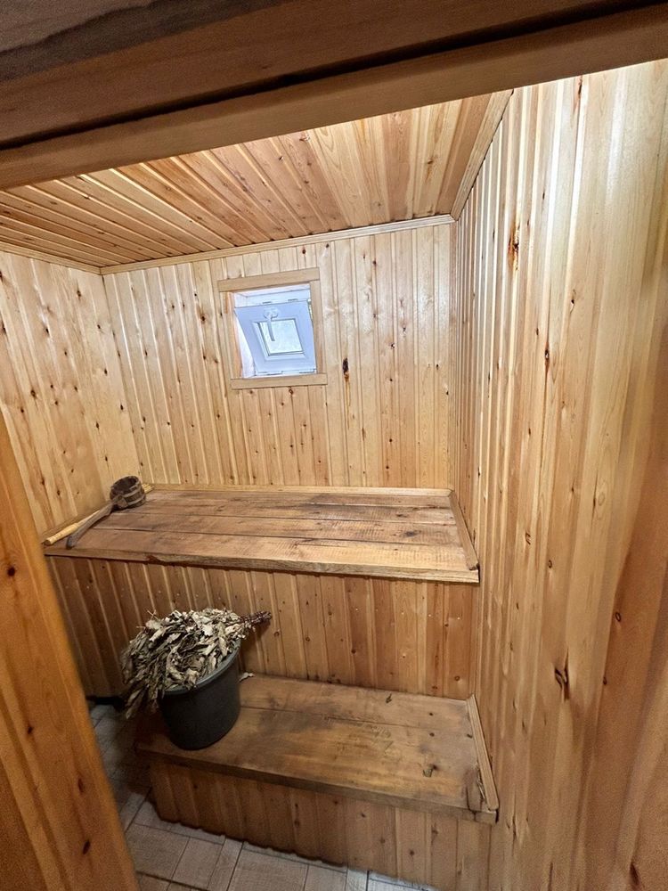 Продам частный дом на двух хозяев