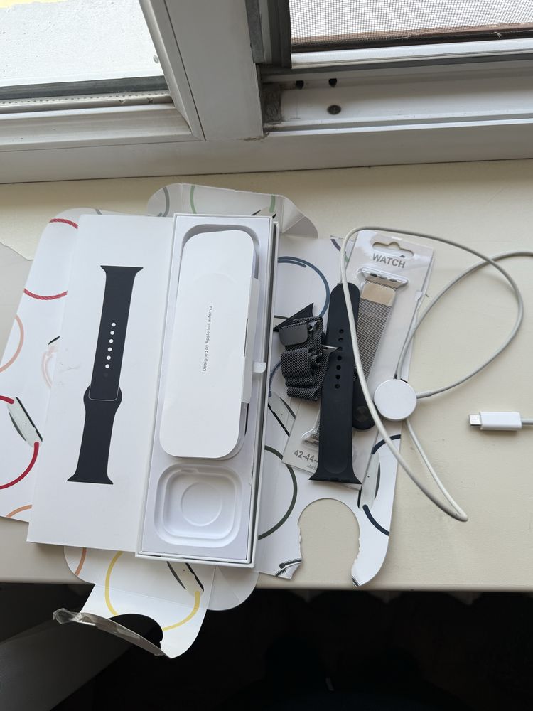 Продам apple watch se2 44mm