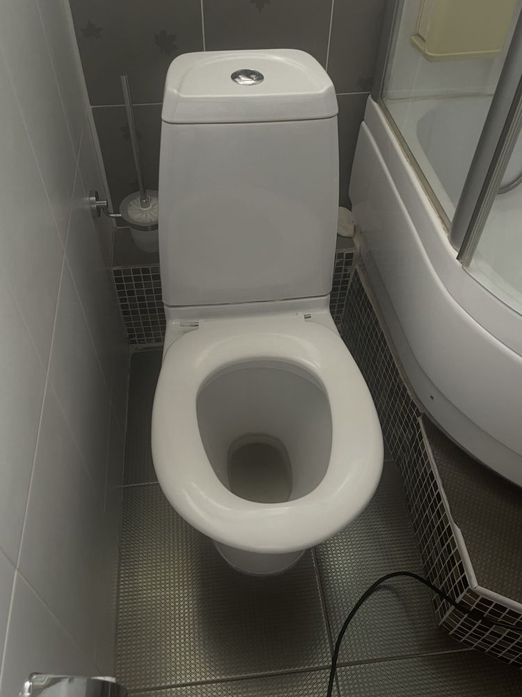 Унитаз фирма Iddis.