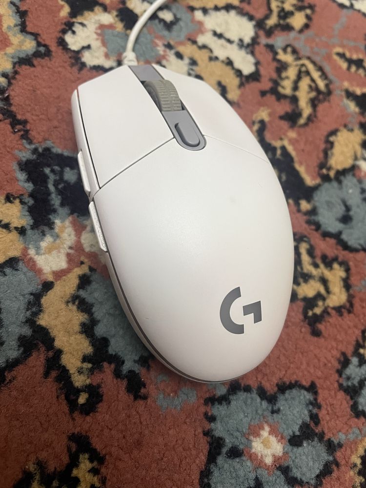 Мышка Logitech G102