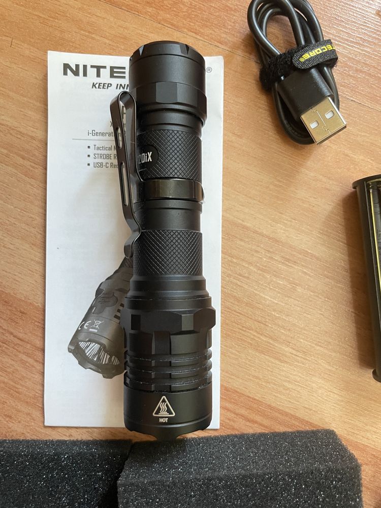 Фонарь Nitecore p20ix