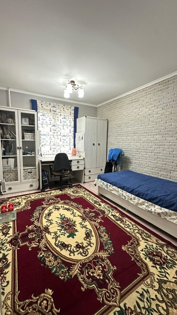 Продам ролл штору+покрывало-одеяло