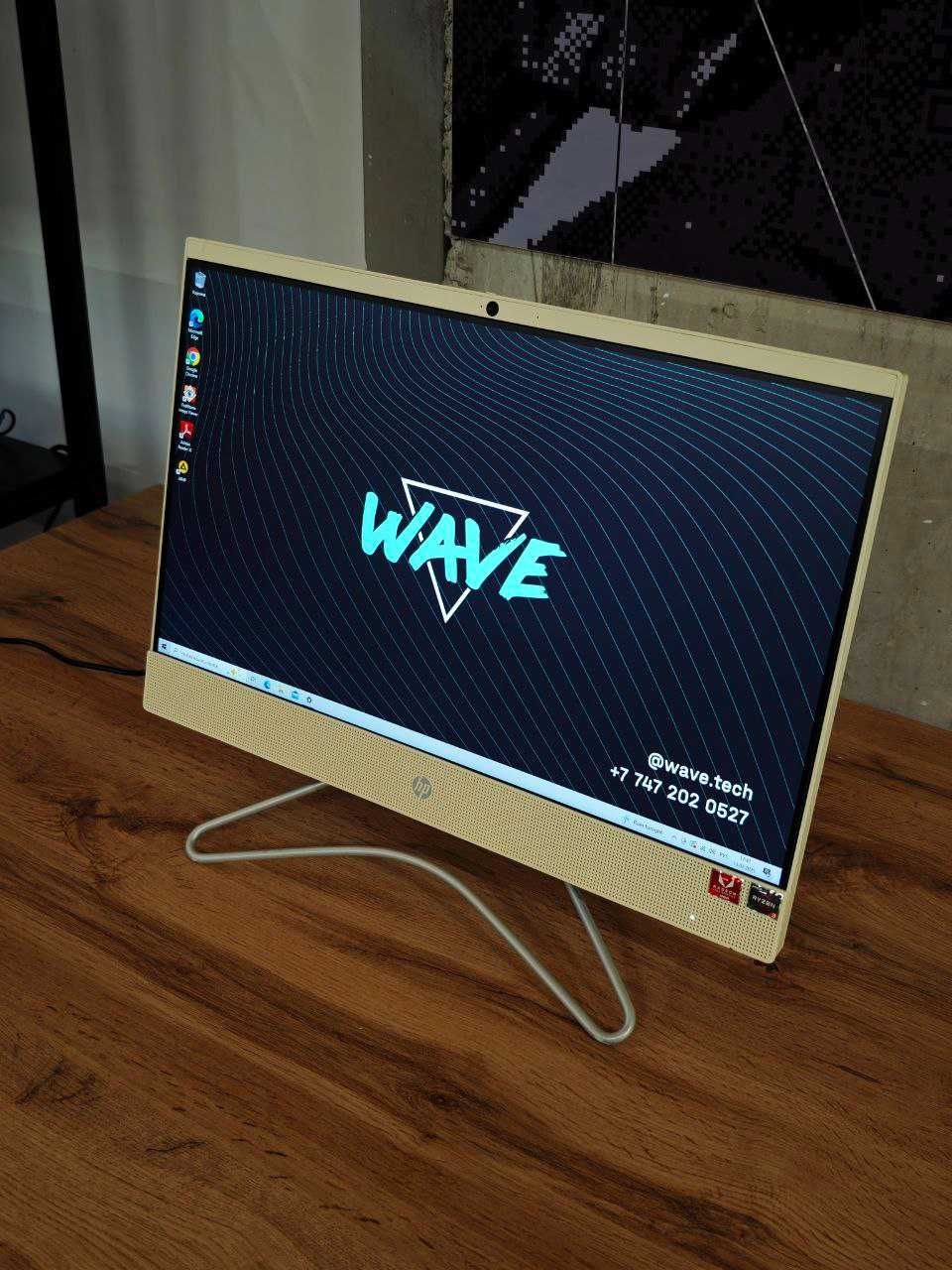 Моноблок HP 21.5" Ryzen 3-3200U/ОЗУ 8 GB/ SSD 120 GB/Vega 3 Graphics