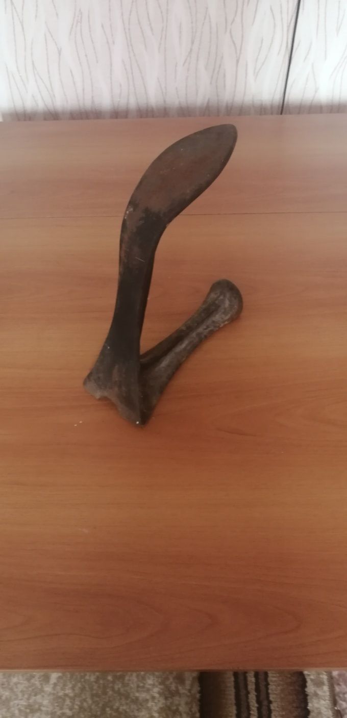 Продам сапожную лапу