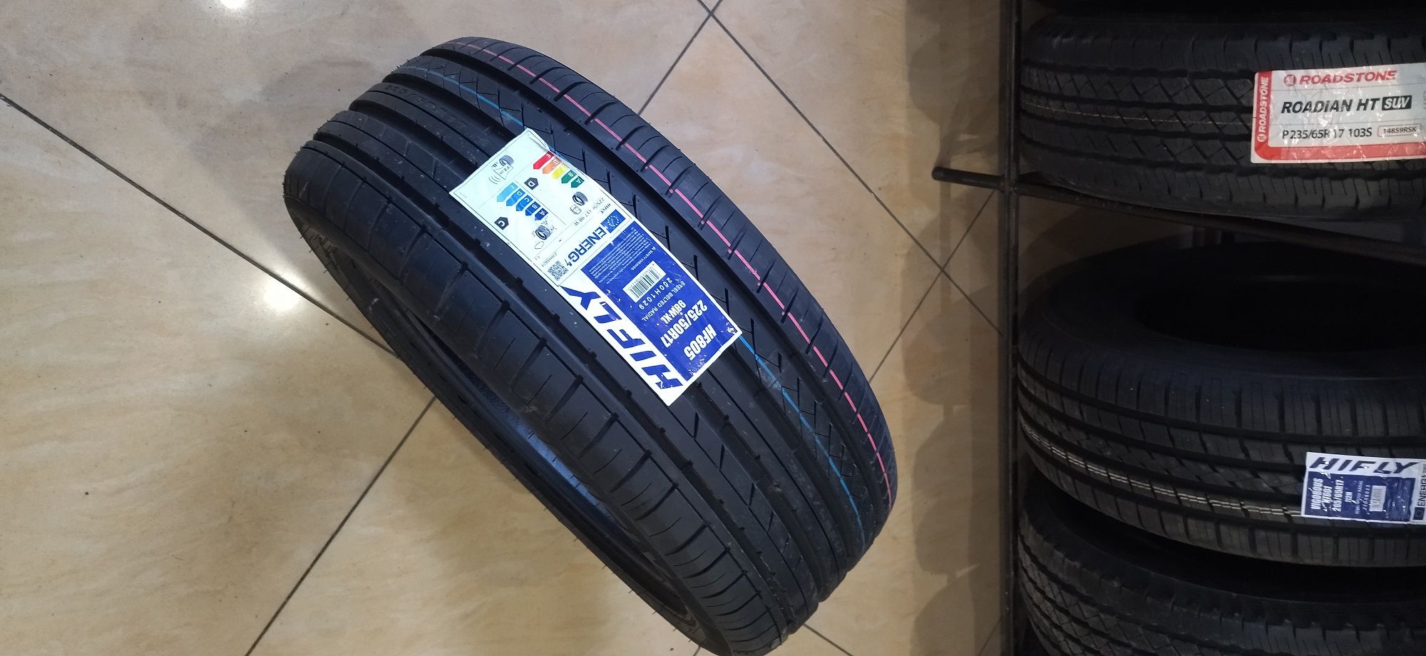 225/50R17 HF805 HIFLY