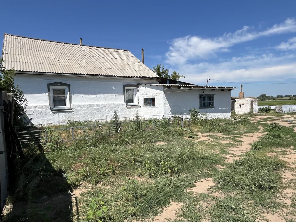 Продам дом 4 комнатный уютный