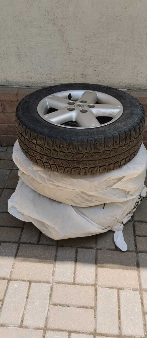 3 зимние шины Cordiant Polar SL 215/65 R16 (б/у)