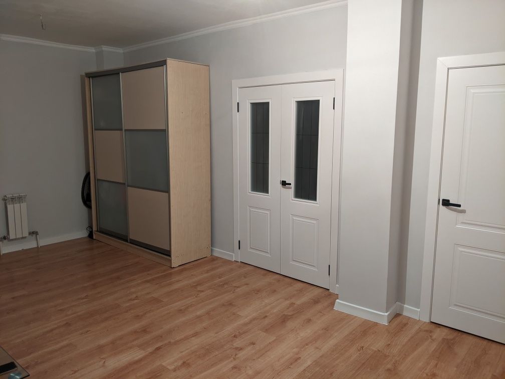 Продам 3 комнатную квартиру