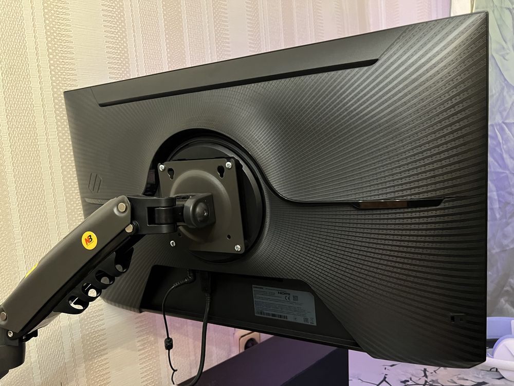 Игровой монитор Samsung Odyssey G5