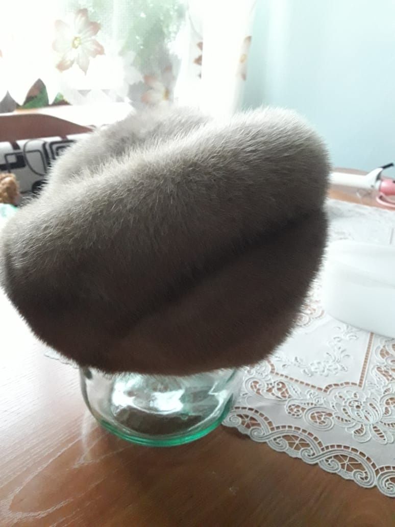 Норковая женская шапка