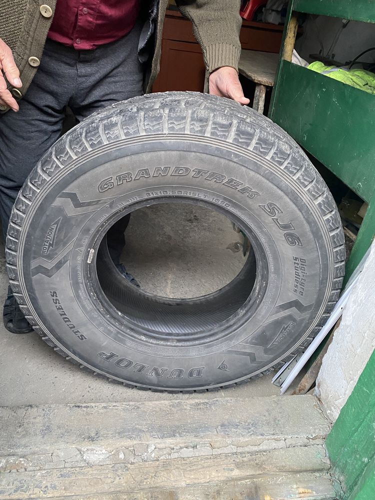 Зимняя шина Dunlop Grandtrek SJ6
