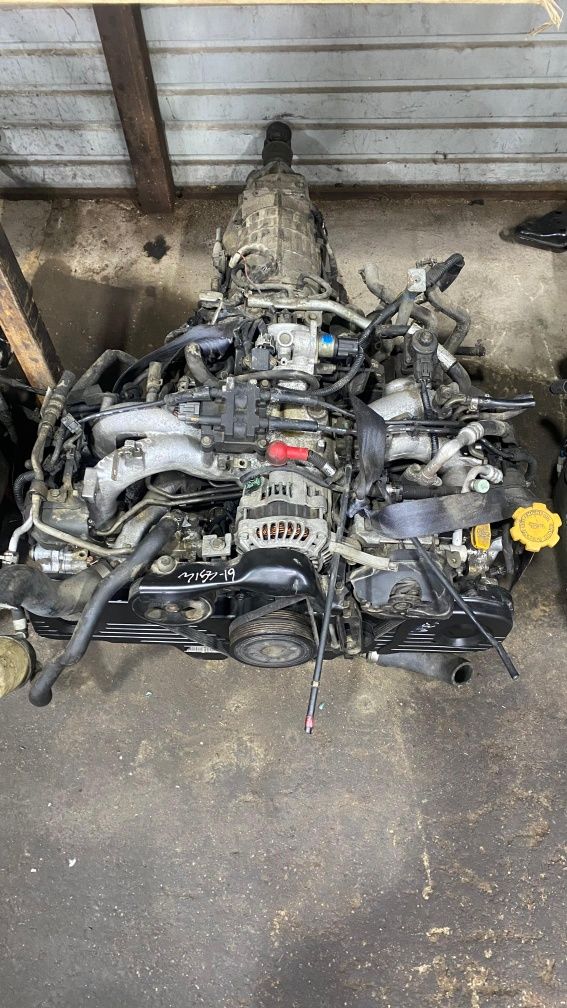 Контрактный Двигатель на Subaru Legasy ,Subaru Forester объем 2,5 EJ25