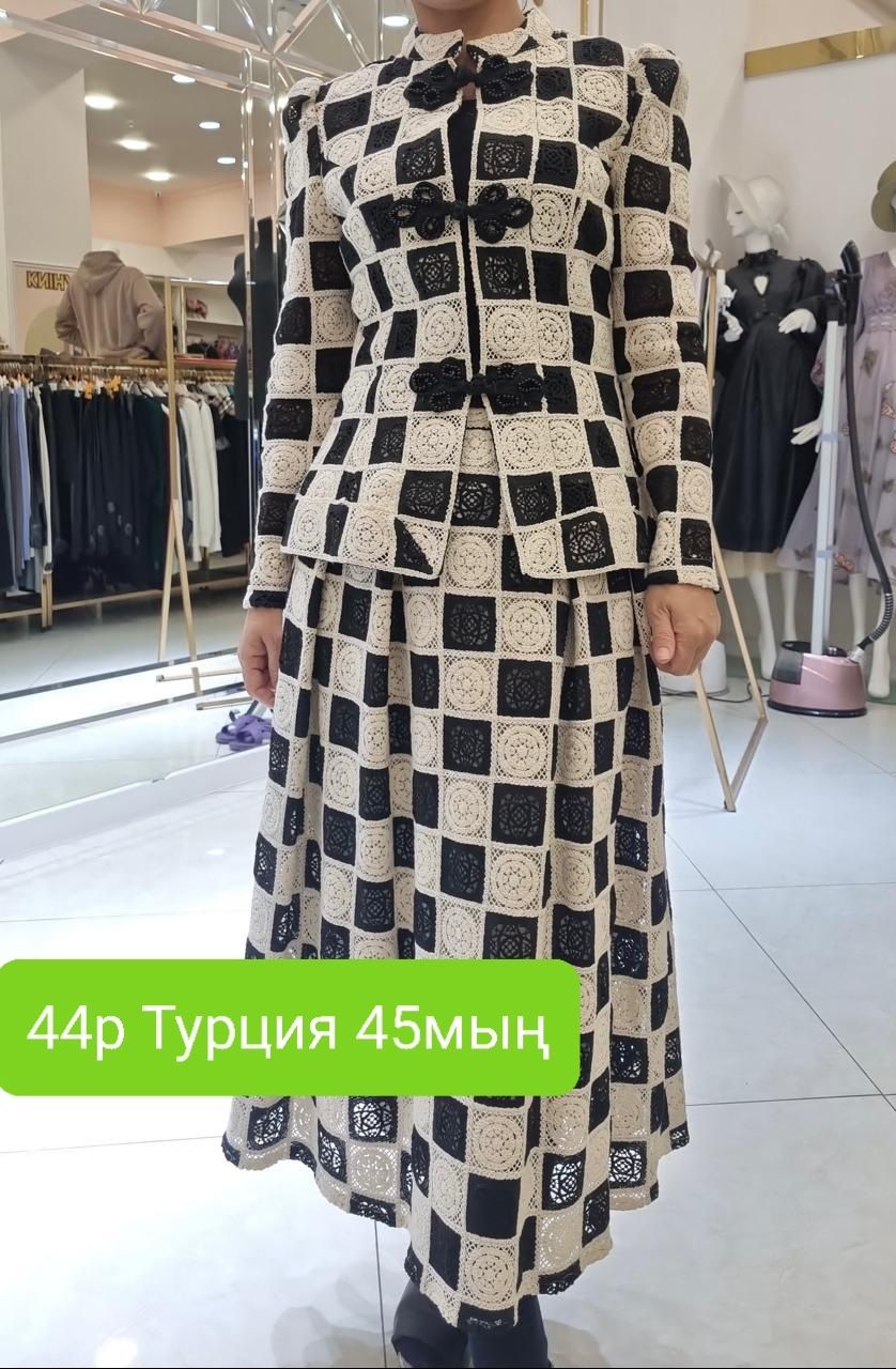 Плащ,Кофта,Көйлектер сатылады