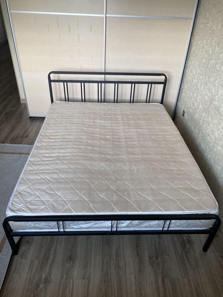 Кровать 160*200.