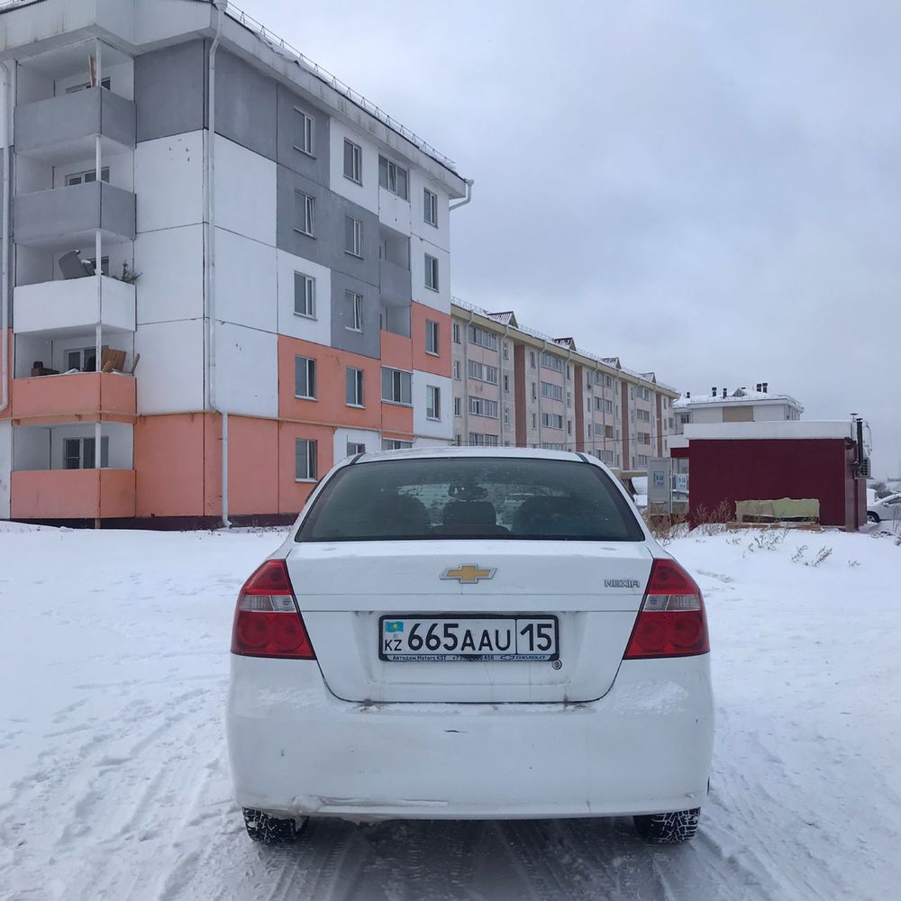 Продам шевролет нексию
