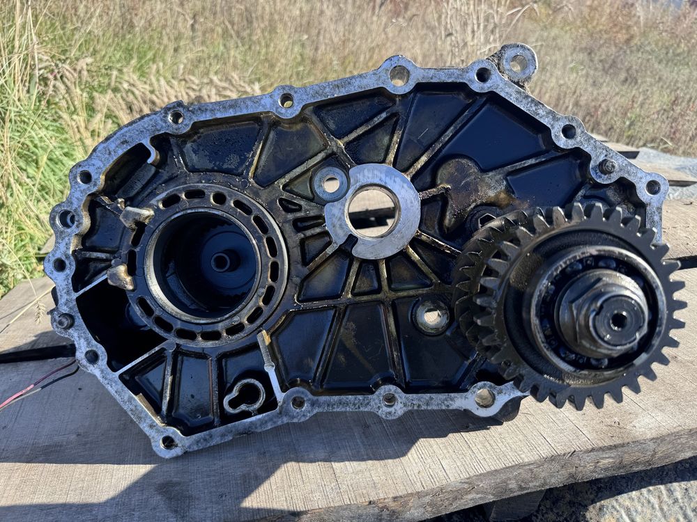 Мкпп раздатка на 3L, 5L 2,8 дизель
