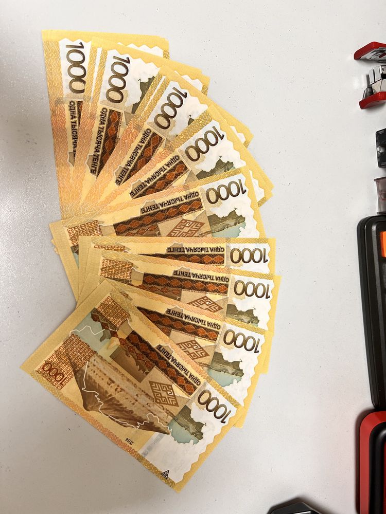 Продам 1000 купюры серия ЛЛ