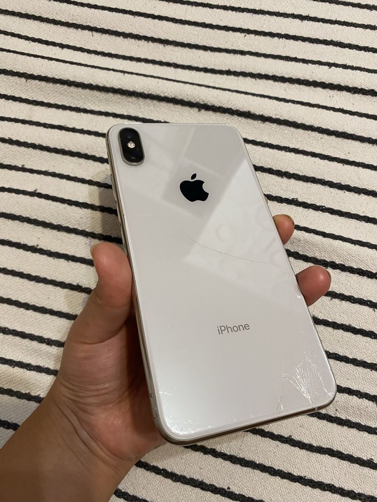 Айфон Xs Max 64гб полностью рабочий