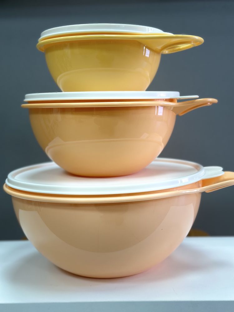 Чаши от Tupperware