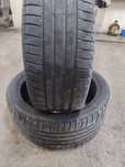 Продам. Автошины BRIDGESTONE 225/40R19, летние, б/у.