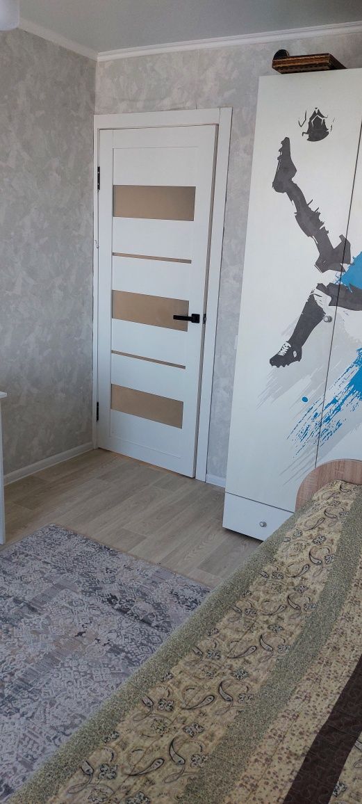 Продам 3-х комнатную квартиру в районе рабочий посёлок.