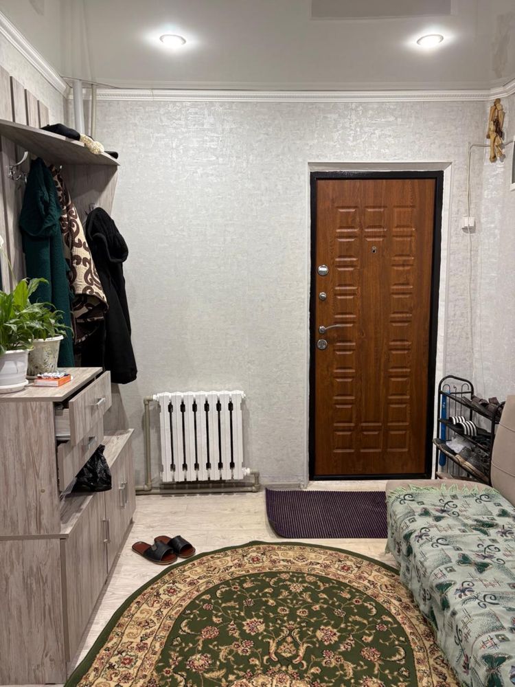 Продам квартиру. Микрорайон молодежный 5 дом