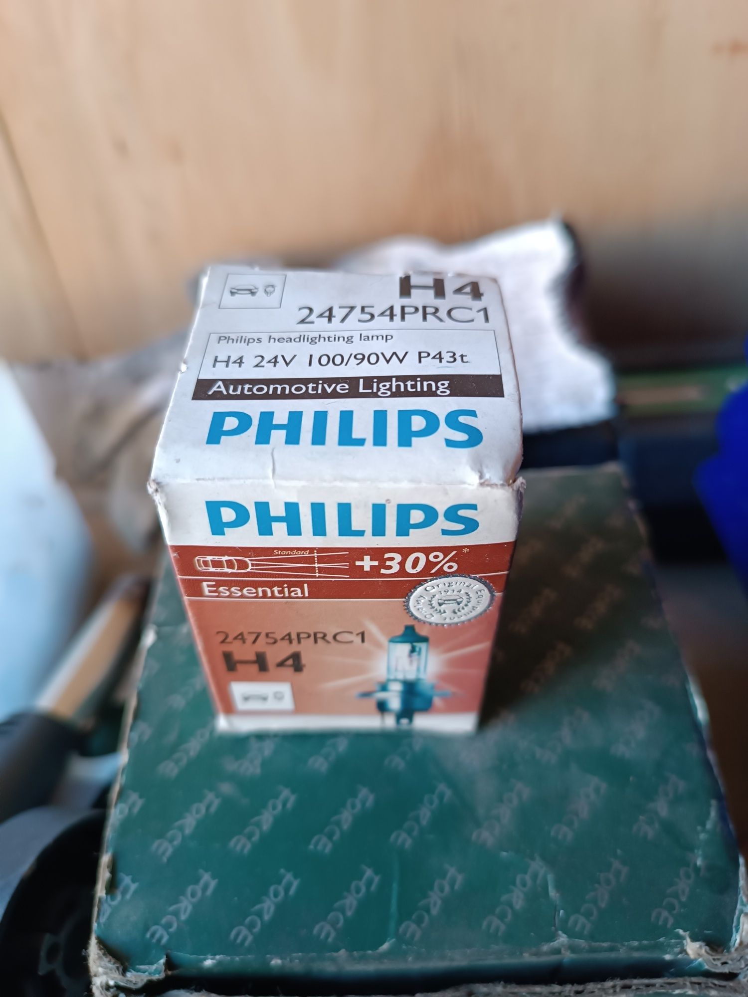 Продам лампочки на 24V