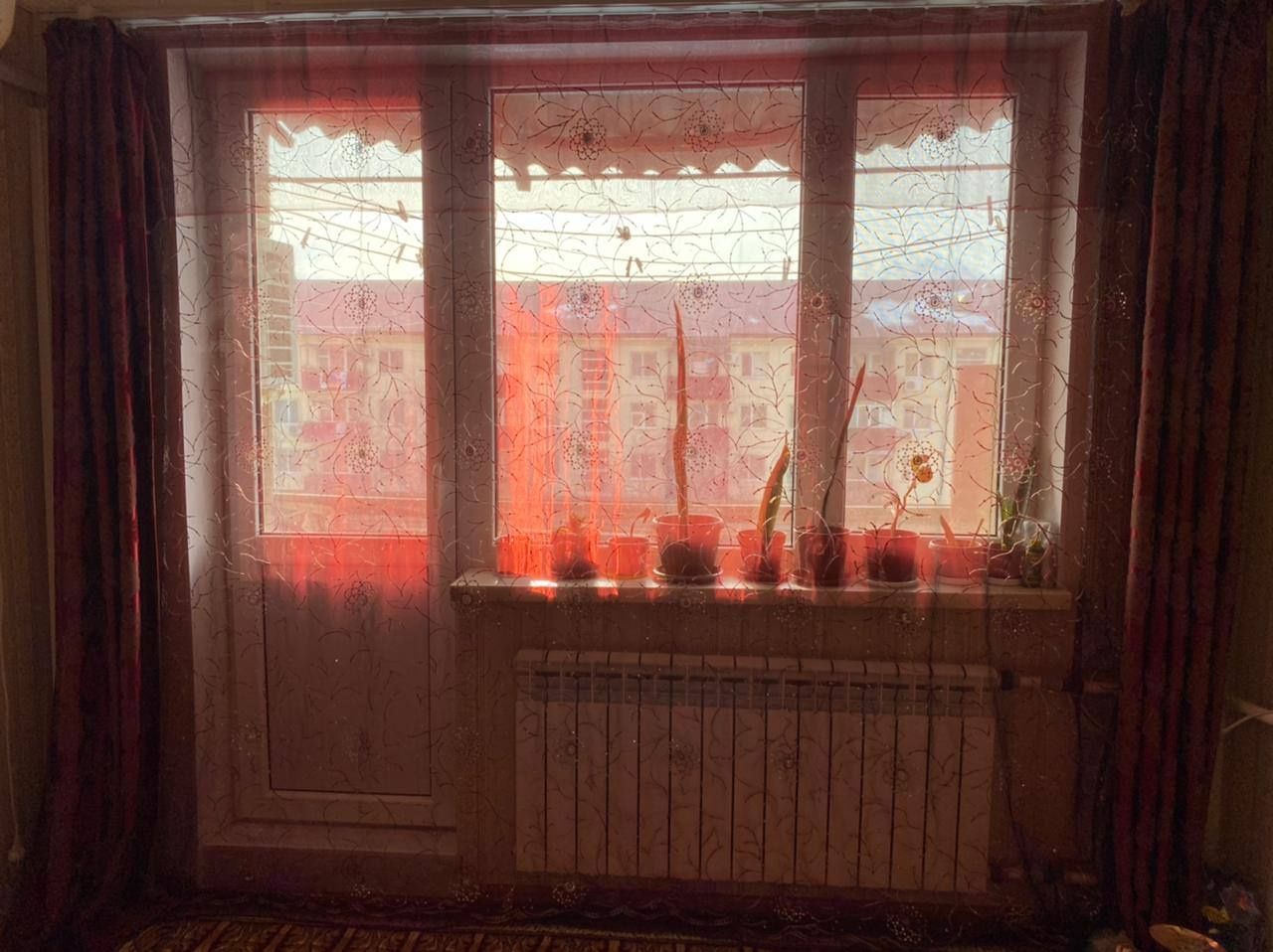 Тюль и шторы разные
