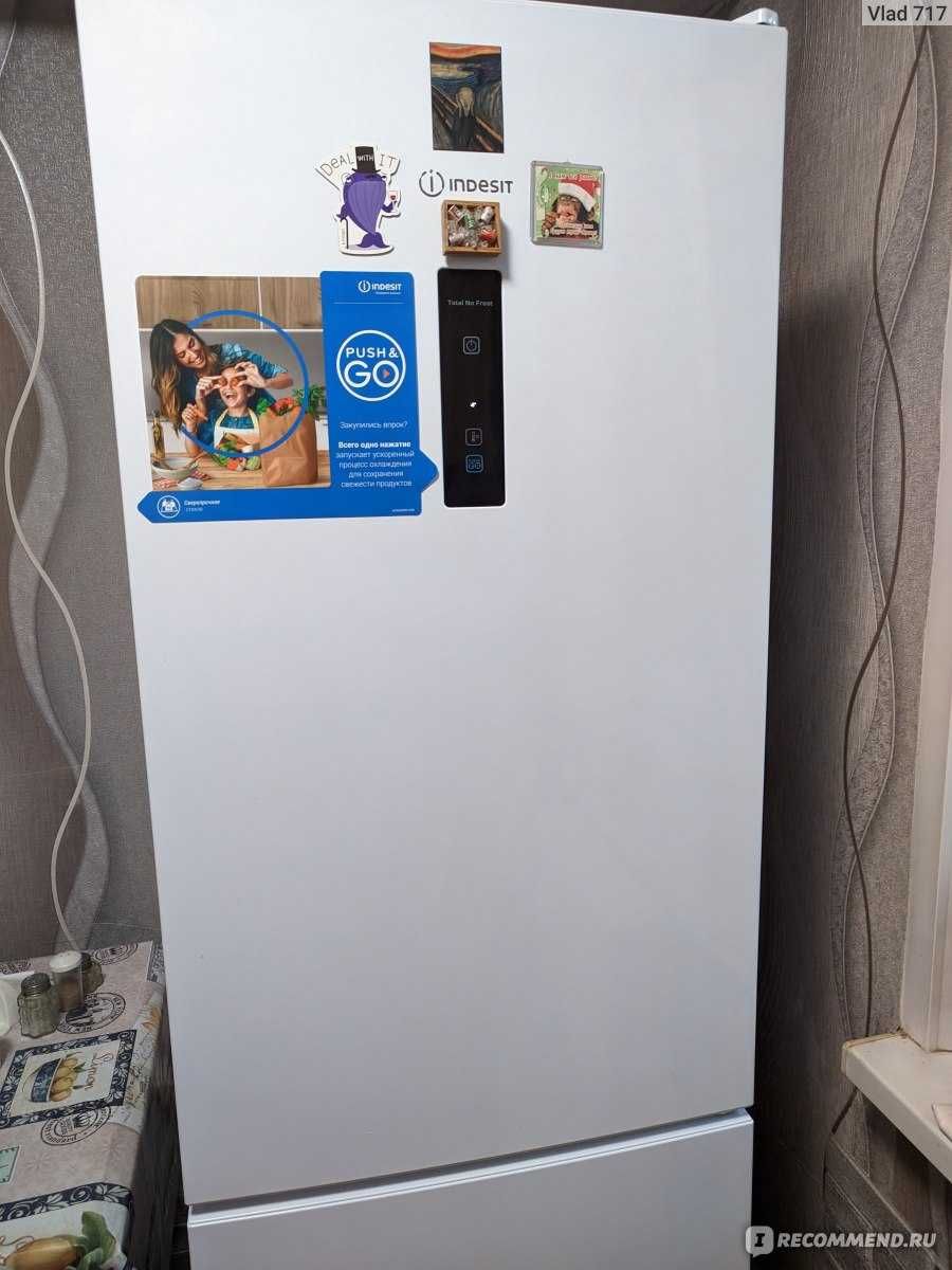 Холодильник Indesit