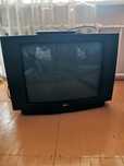 Телевизор LG 61 см