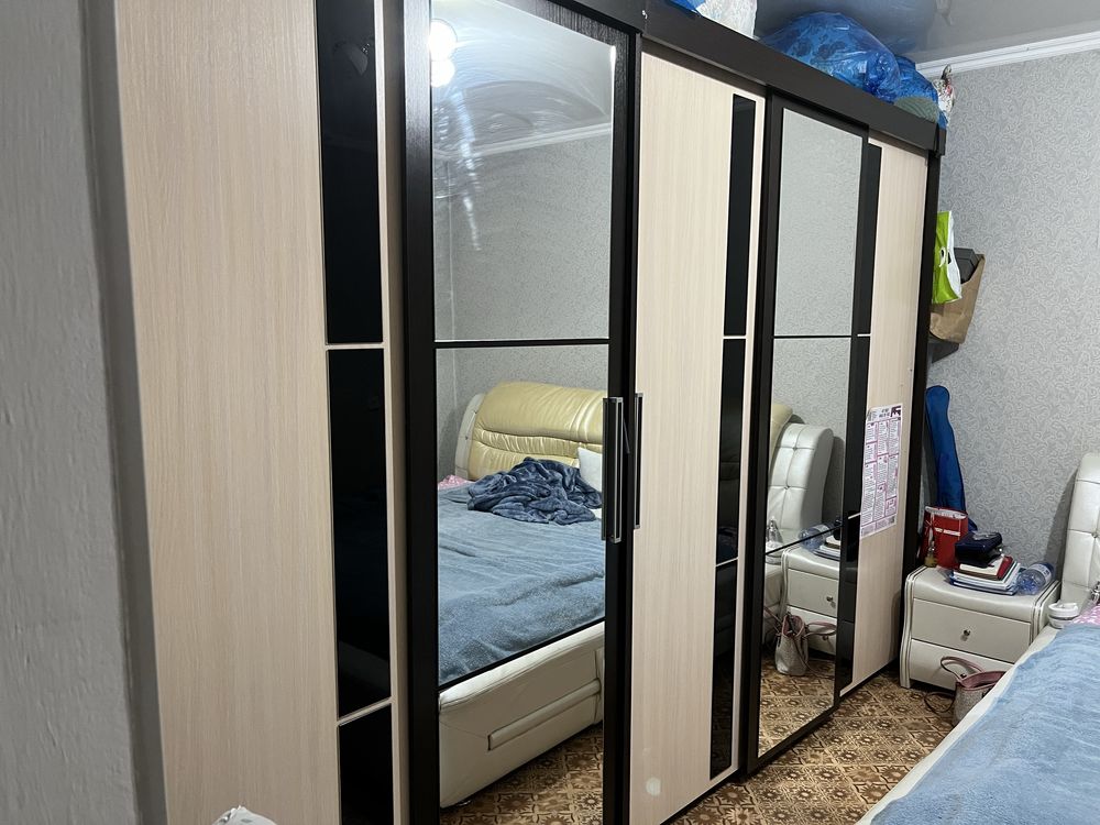 Продам шкаф купе