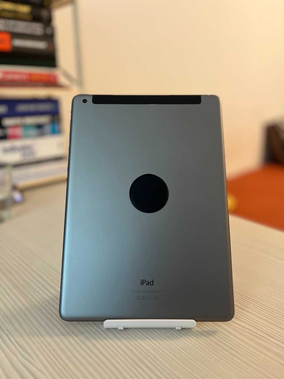 iPad Air 1-го поколения (32 ГБ, Wi-Fi)