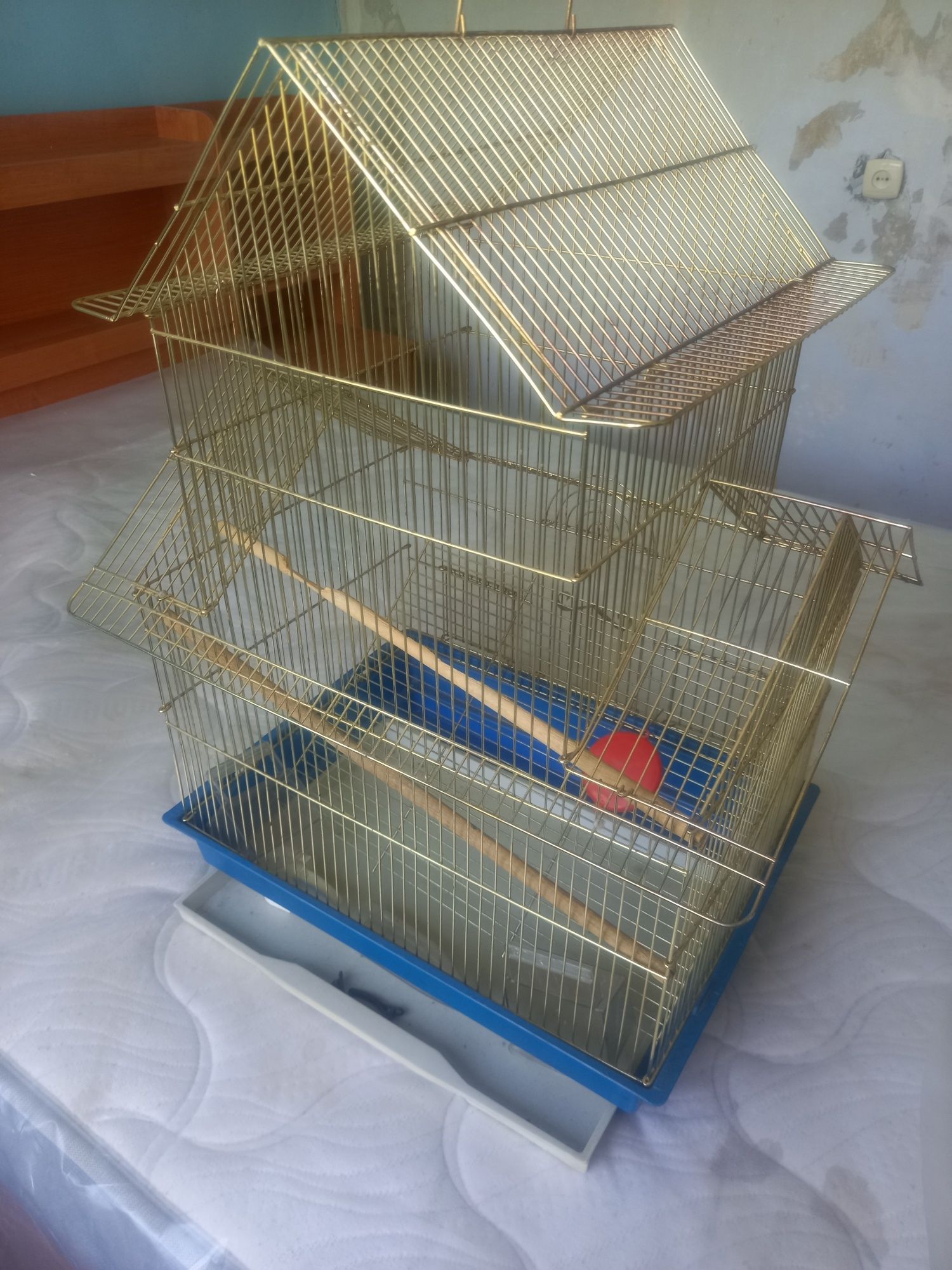 Клетка для попугаев