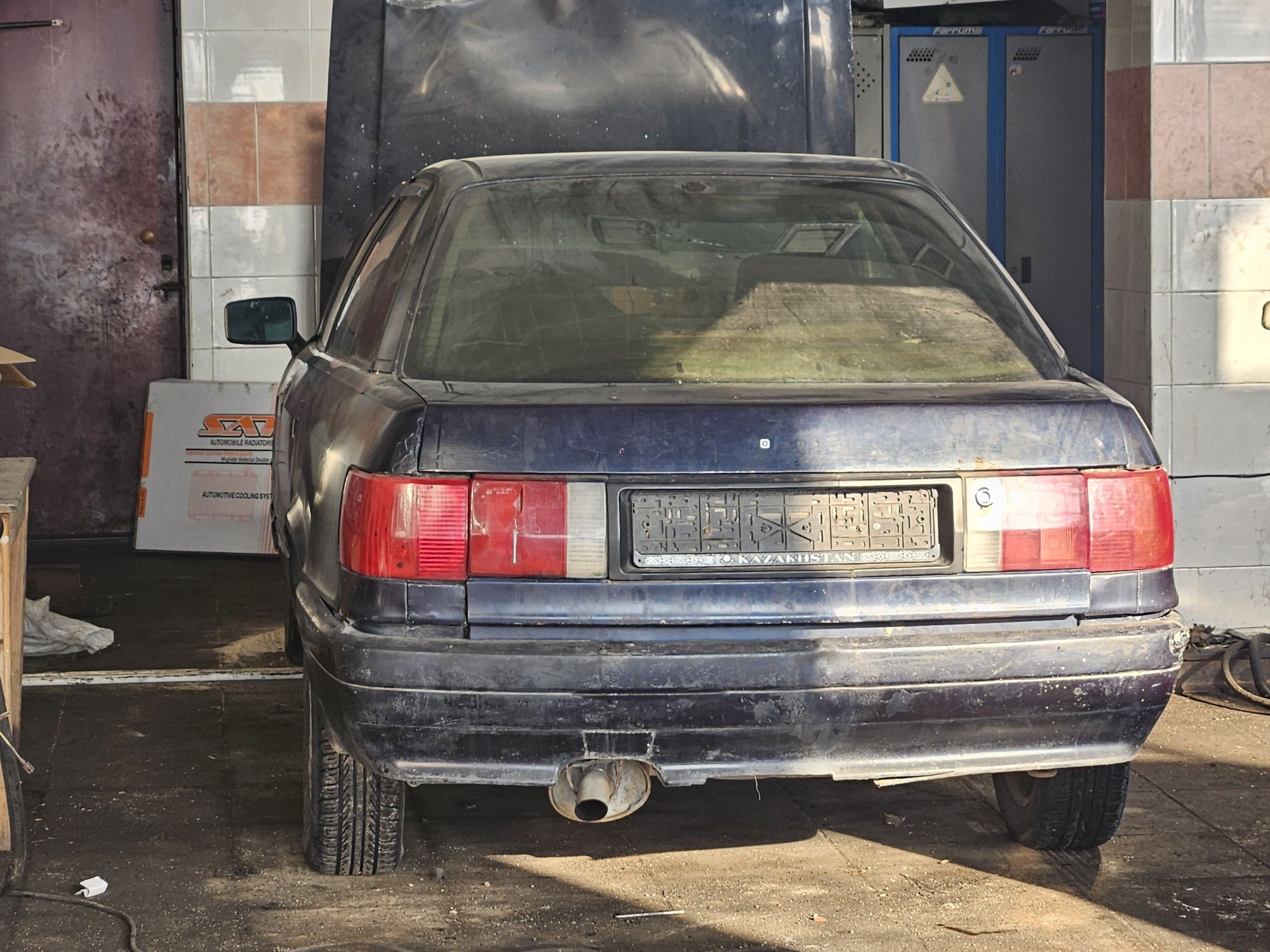 Продам Ауди 80 б3