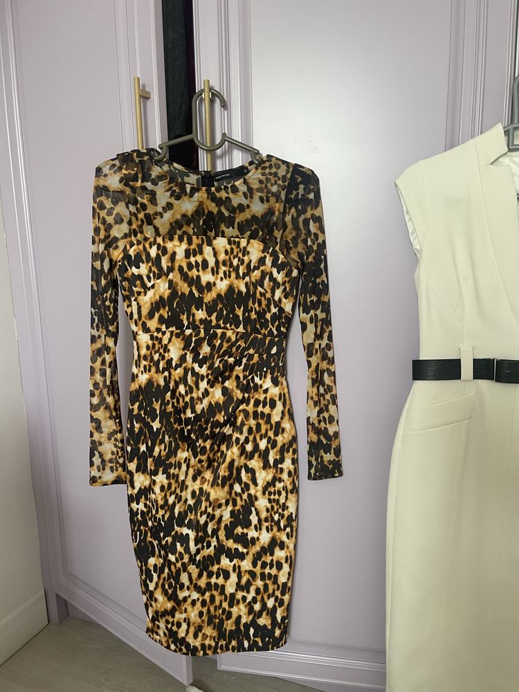 Karen Millen платья