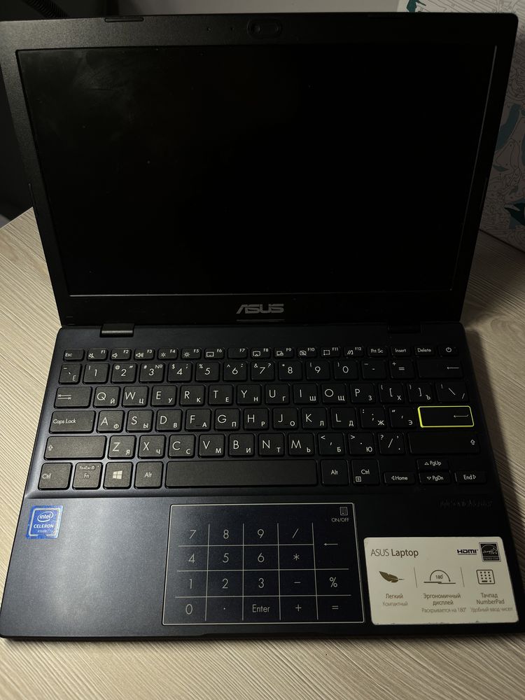Нетбук ноутбук ASUS VivoBook E210MA