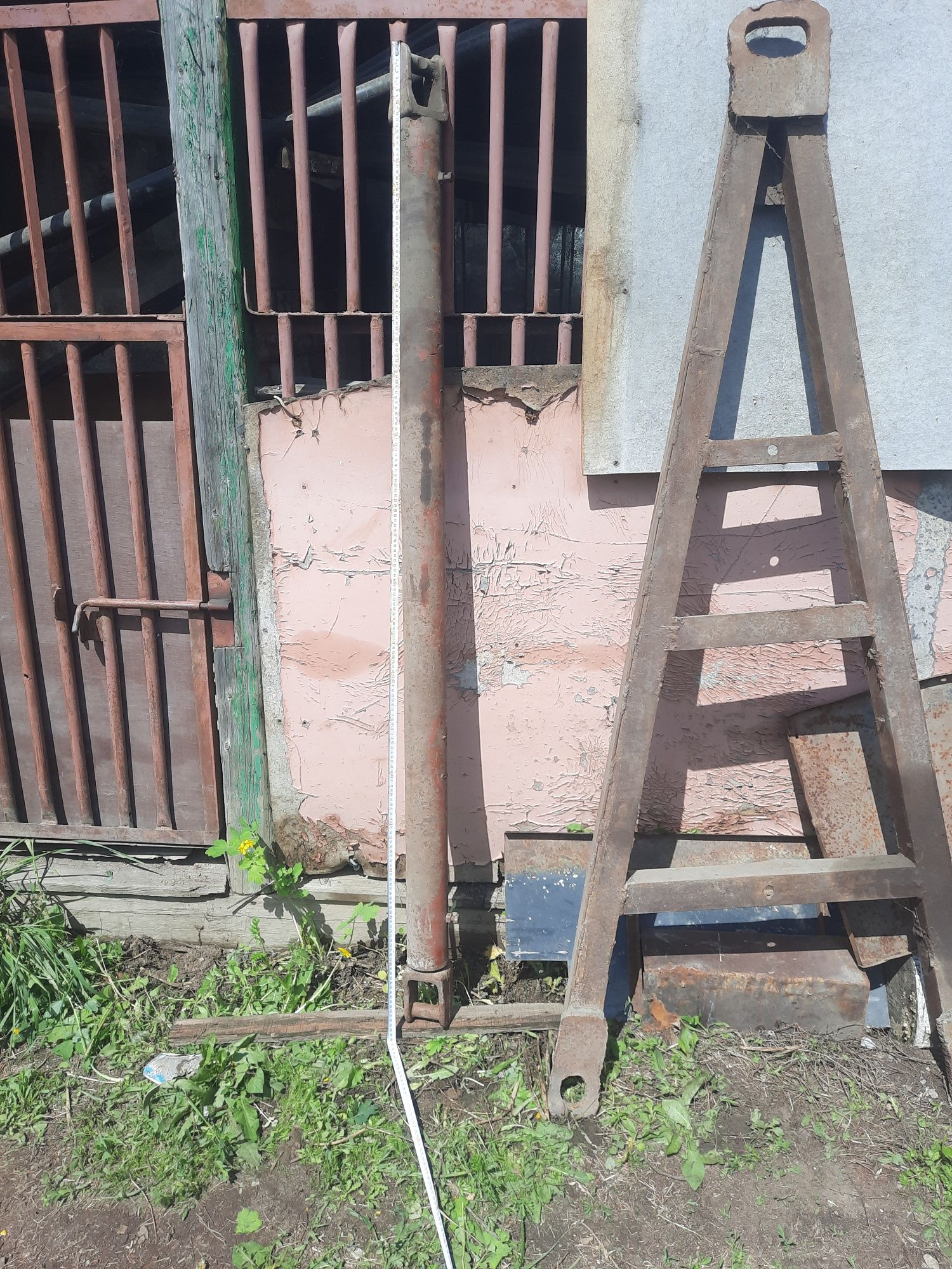 Продам жёсткую сцепку два вид с хорошего металла.